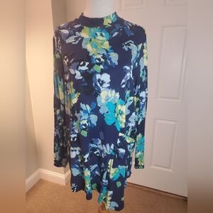 LOGO By Lori Goldstein Rayon 230 Print Asymetrical Top